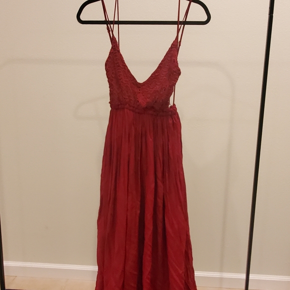 maroon maxi🏷NWT - Picture 3 of 5